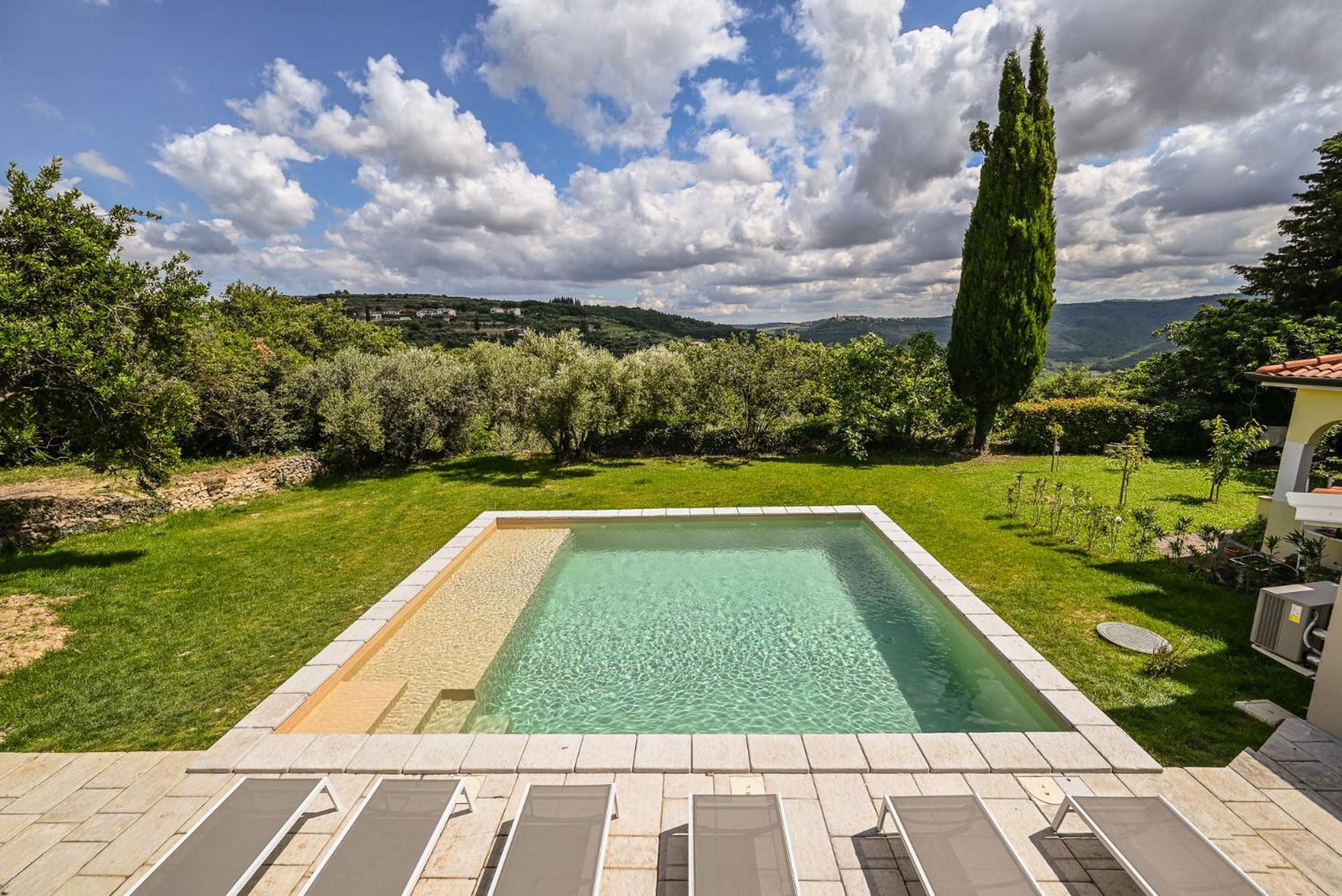Medanni - Boutique House In Nature With Pool Izola Ngoại thất bức ảnh