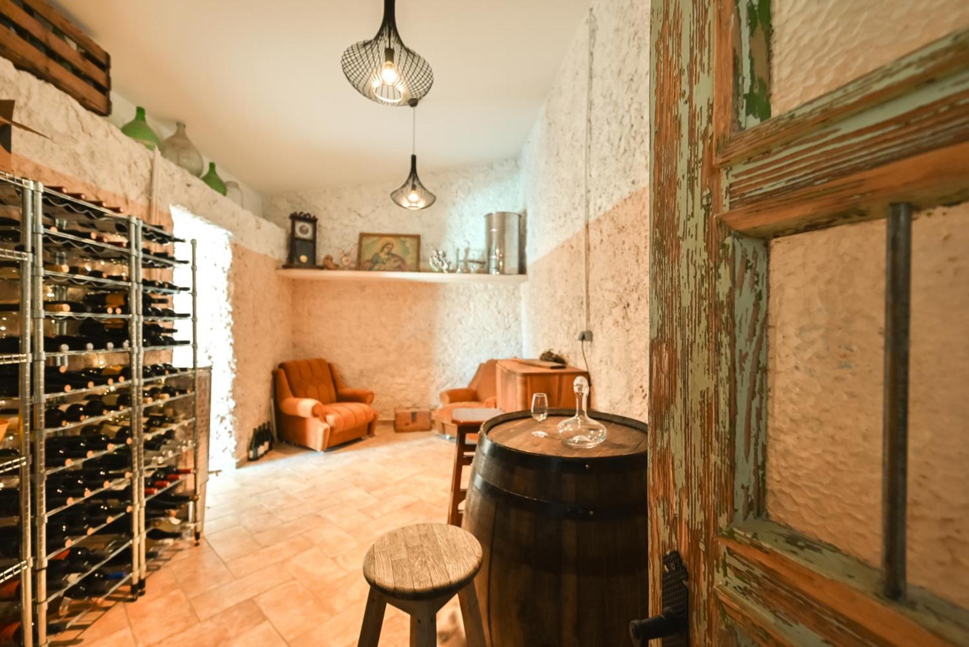 Medanni - Boutique House In Nature With Pool Izola Ngoại thất bức ảnh