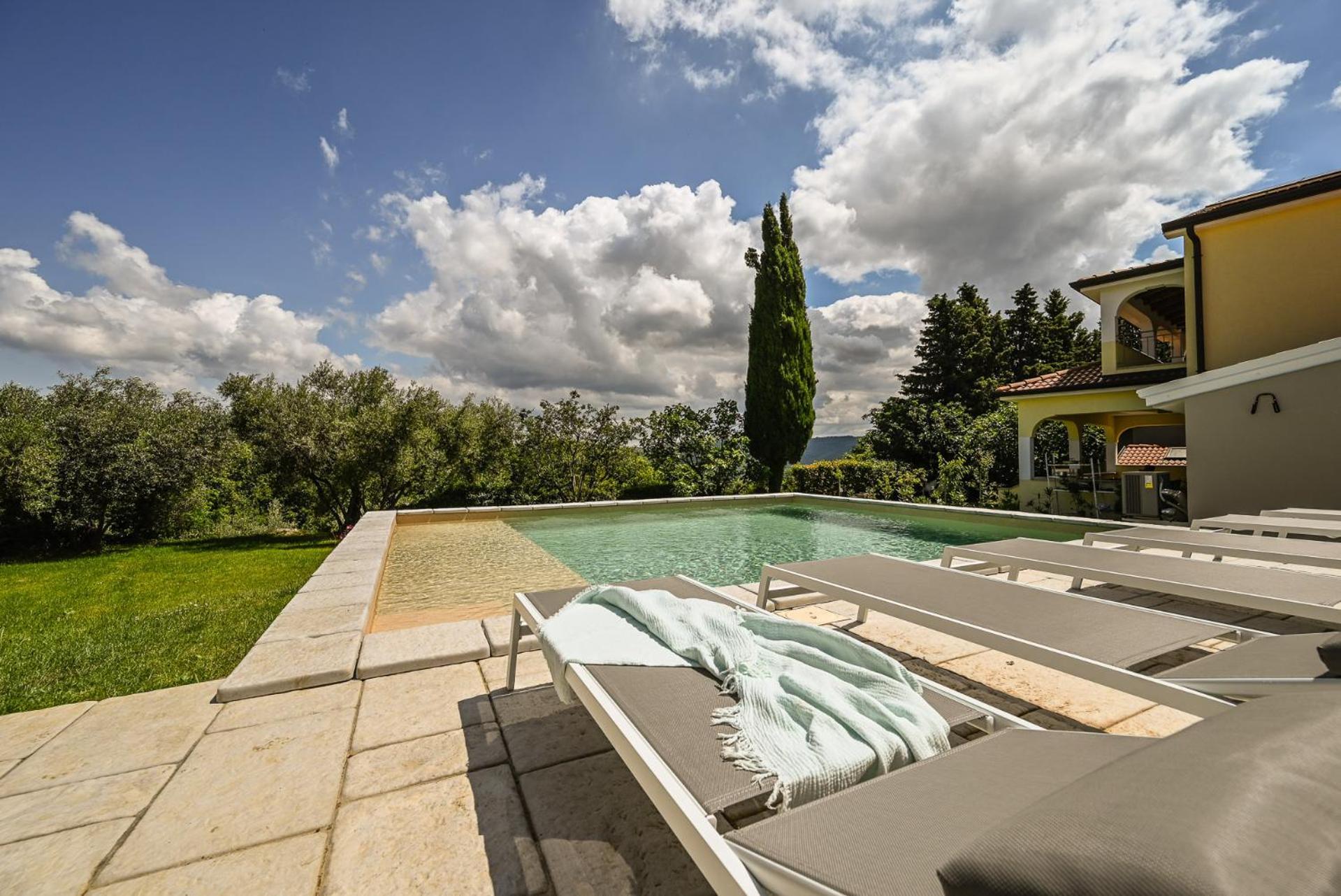 Medanni - Boutique House In Nature With Pool Izola Ngoại thất bức ảnh