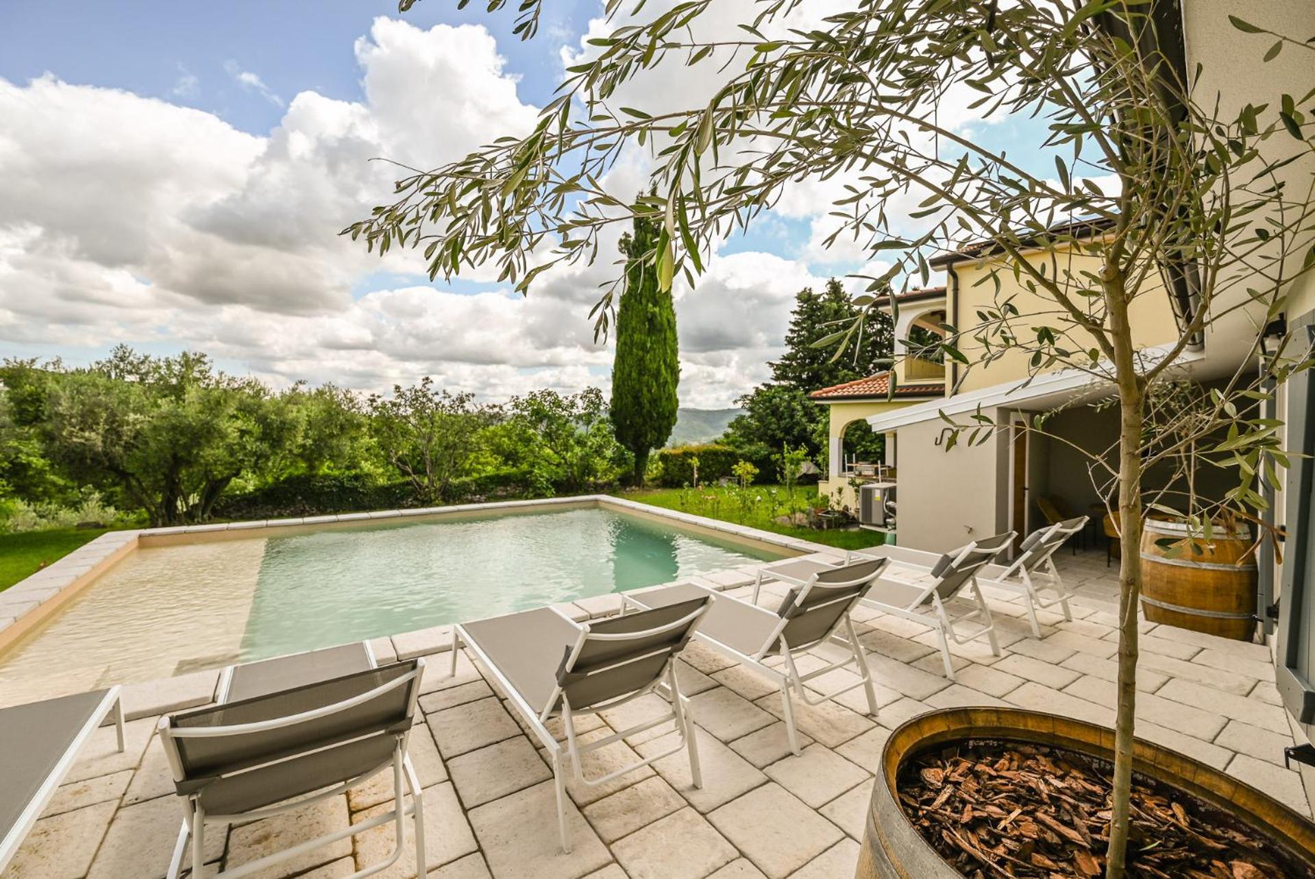 Medanni - Boutique House In Nature With Pool Izola Ngoại thất bức ảnh
